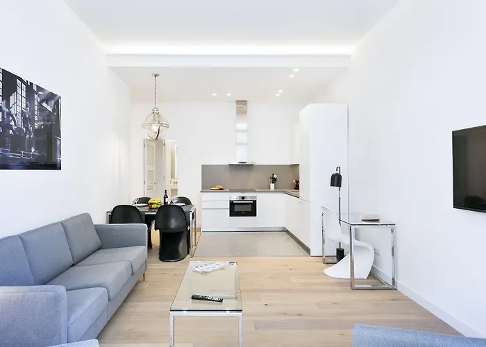 Murmuri Mercader Aparthotel