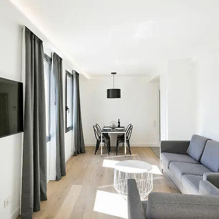 Apart Otel Murmuri Mercader Barselona