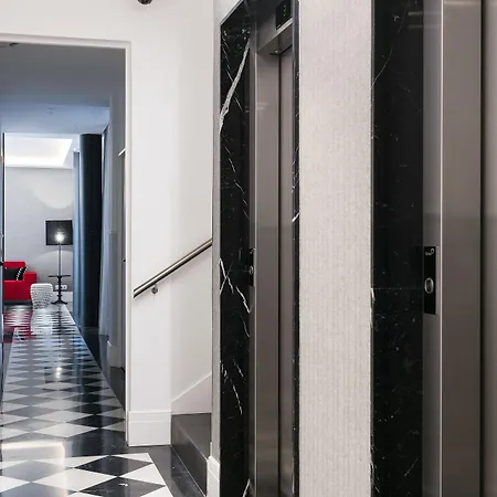 Lejlighedshotel Murmuri Mercader 4*